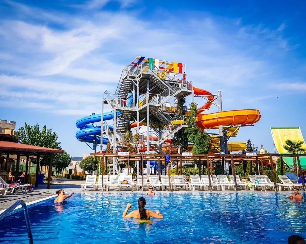 Fort Noks Holiday A2-61 Large Studio Sluneční pobřeží Exteriér fotografie
